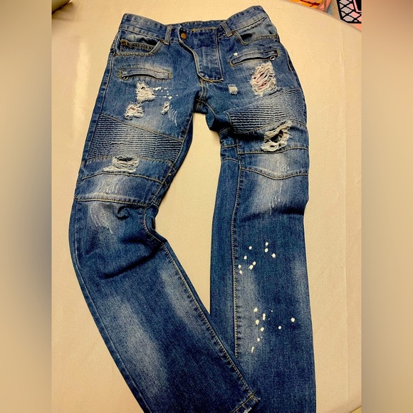 Jeans - Picture 1 of 7